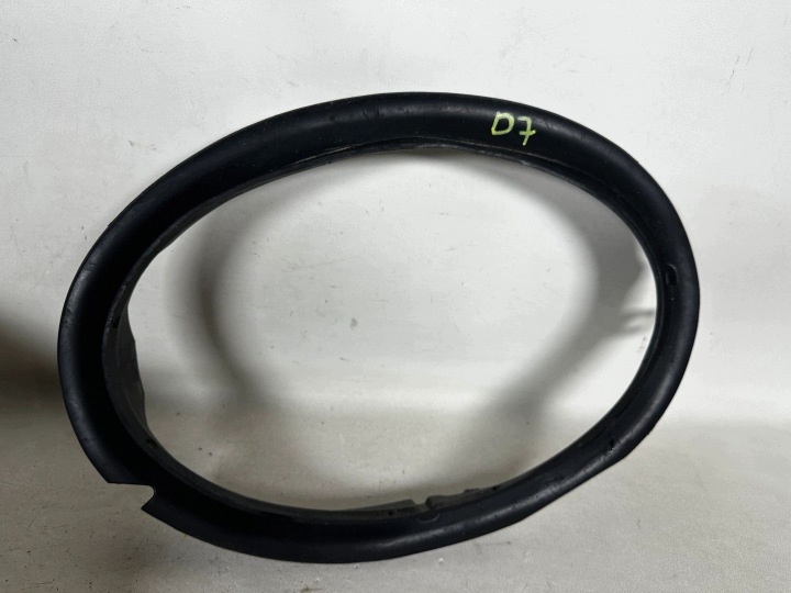 MINI ONE COOPER Leiste Schutzleiste unter LAMPE vorne 51767391409