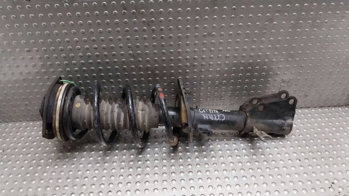 Stoßdämpfer links rechts vorne A4153200013 MERCEDES CITAN W415