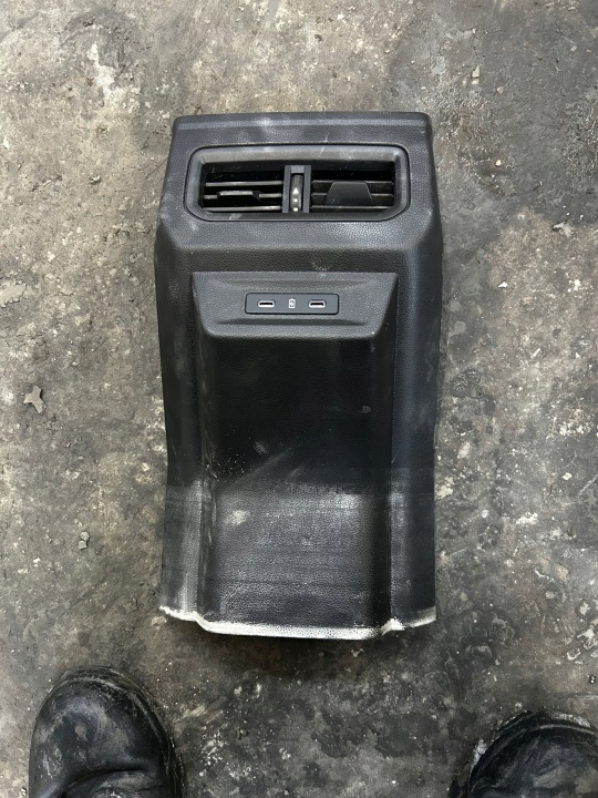 23R. Couverture tablier moteur TUNELU SRODKOWEGO Arrière RENAULT AUSTRAL 969301680R