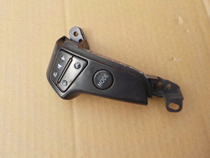 switch of control radia toyota avensis T25 lift 2008r