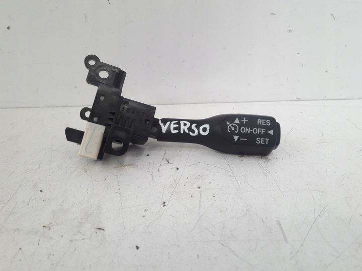 Bouton tempomatu 18A174 Toyota Verso II