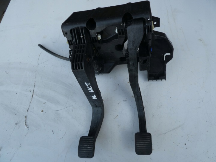 GRUNDLAGE PEDALOW PEDALE DUCATO III 25863700
