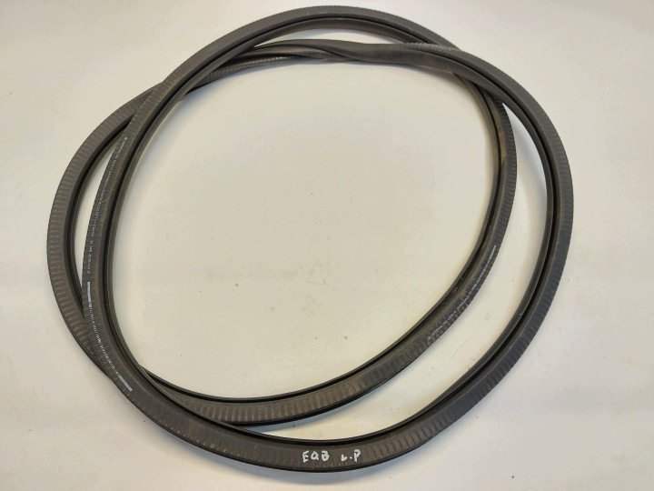Mercedes EQB 250+ X243, w247 2025r. Dichtsatz Karoserie links A2476920000