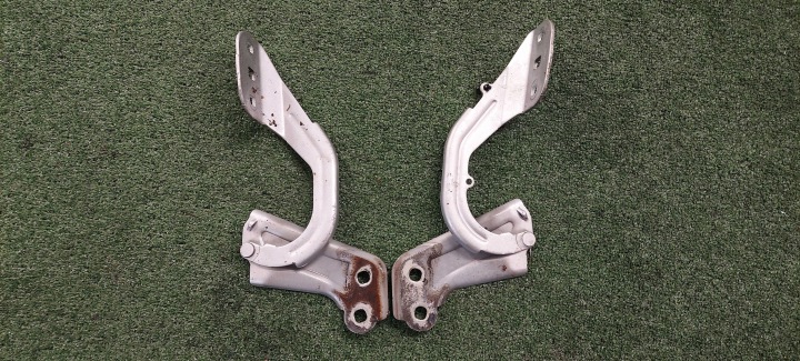 Cerniere cofano FORD FOCUS MK3 BM51A16801-AD BM51A16800-AD LAK:OB 0B