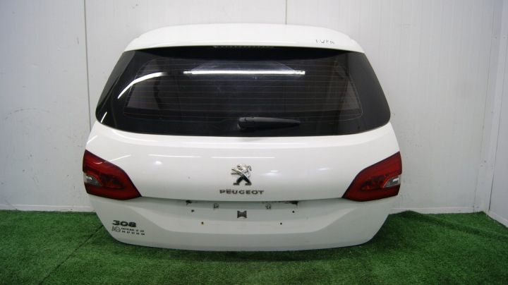 Malle / hayon coffre porte arrière Arrière PEUGEOT 308 II (T9) KOD LAKIERU : EWPB KOMBI 2017