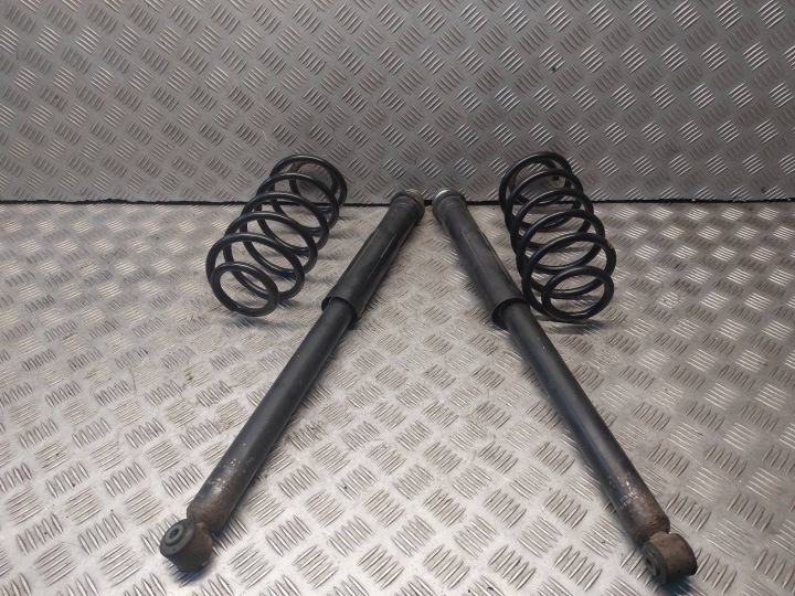 Stoßdämpfer + Fahrwerksfeder heck KOMPLET TOYOTA YARIS II LIFT