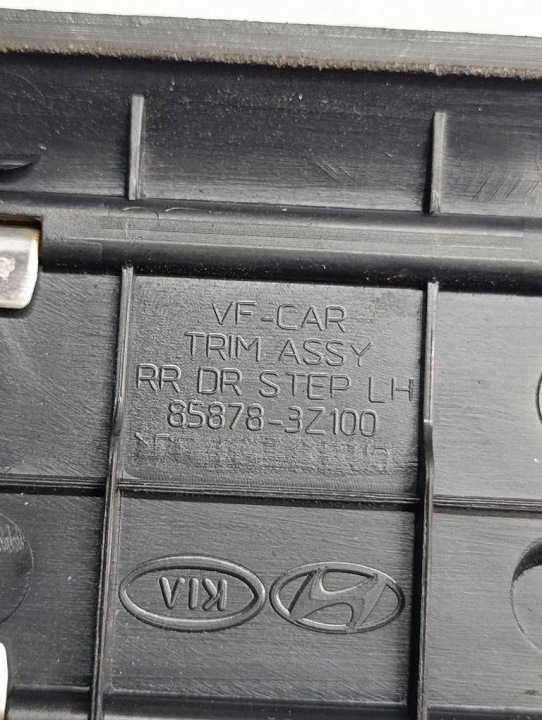 Hyundai i40 SEDAN LIFT 14-19 Benzi cu prag faţă faţă 85888-3Z100 8