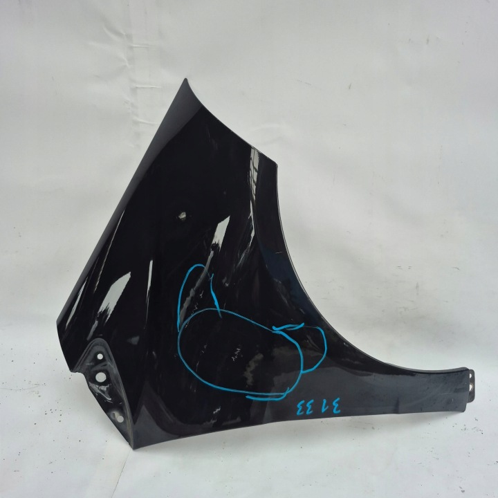 MERCEDES A-KLASA 169 right fender front front