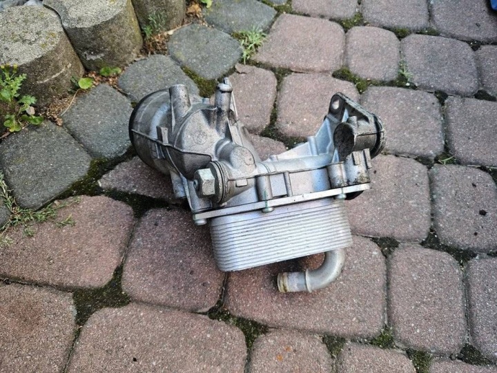 radiator oil 1.7 CDTI holder of a filter, Opel Mokka X 897385813