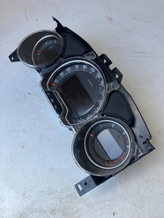 quadro strumenti TACHIMETRO contagiri OROLOGIO CITROEN C5 III X7 2.0 HDI 9805315780