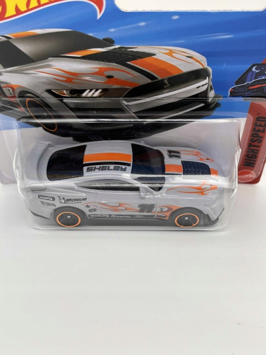 Hot wheels - 2020 ford mustang shelby gt500 — фото 4