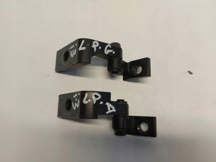 BMW i3 i01 REX Scharnier zdrzwi vorne links gora dol komplet
