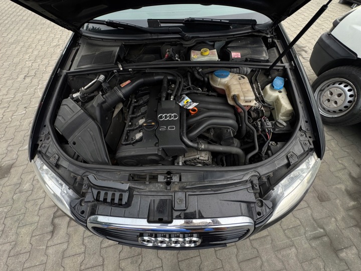 AUDI A4 B7 COLD LZ9Y 11