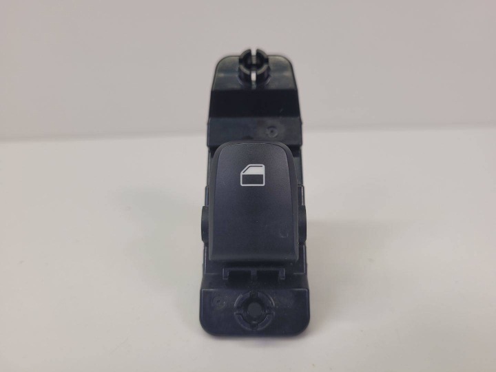 Przyciski of the window rear part left side Hyundai Kona 2017 3K552B-1200