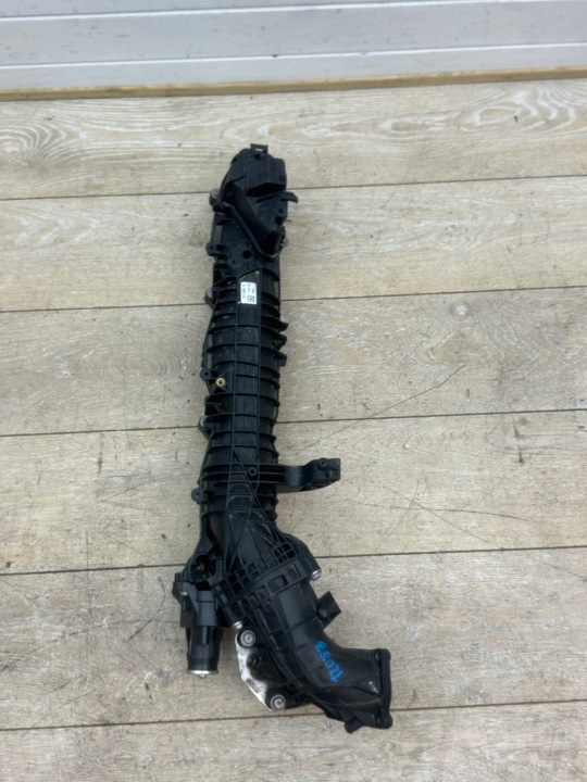 BMW F30 F25 F15 F10 3.0D intake manifold 7811909 11
