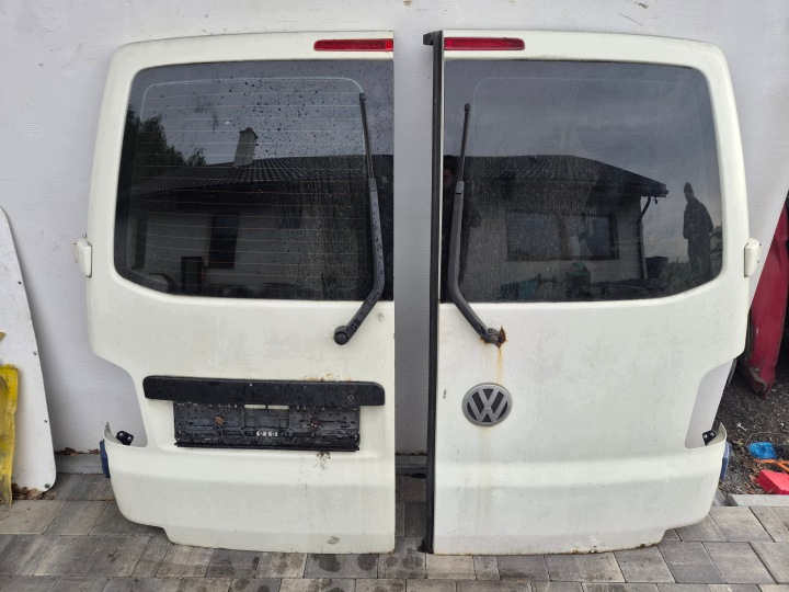 dveře záď zadní skrzydelka VW T5 T5 LIFT T6 biale