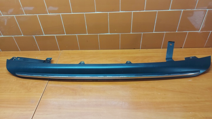 spoiler doplněk nárazníku záď zadní TOYOTA AURIS II HB 12-18