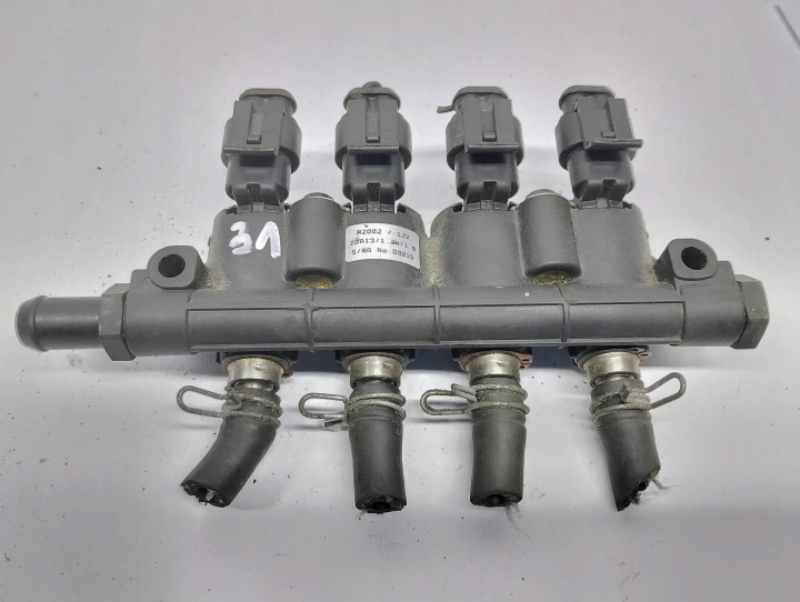 Kraftstoffverteiler Einspritzleiste Einspritzdüse Gas LPG Hana Ems 67R010256 110R000516