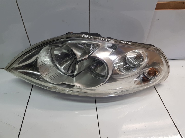 RENAULT MASTER III OPEL MOVANO B fanale faro destro anteriore 170646-02 UK guida a destra