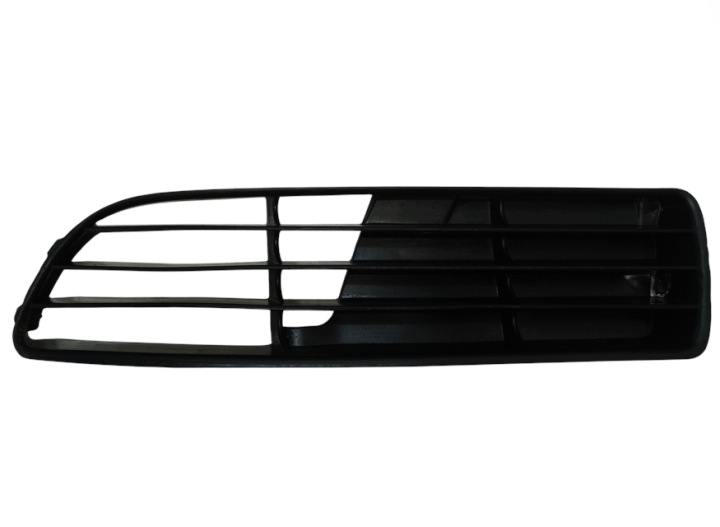 mřížka nárazníku levý předek AUDI A4 B5 LIFT 8D0807345