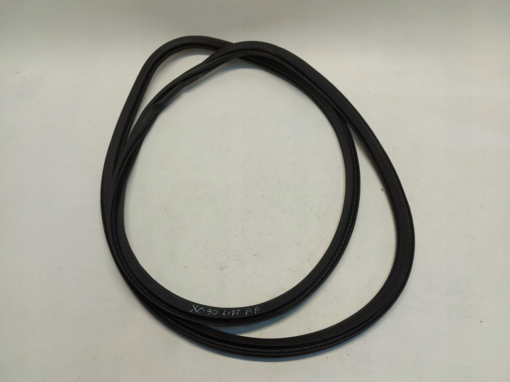 VOLVO XC90 II LIFT Joint Portière Avant Droite