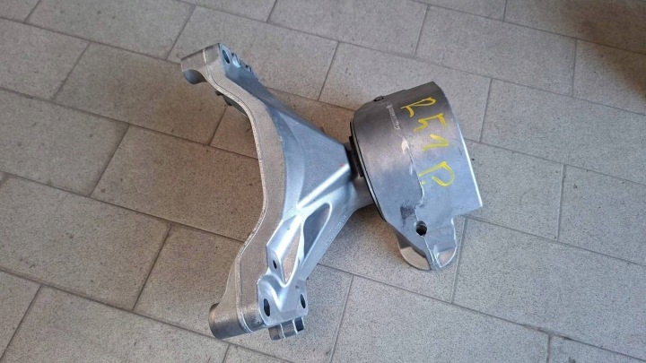 Supporto motore staffa fissaggio airbag staffa Renault 5 E-Tech 4 112864712R 112119876R
