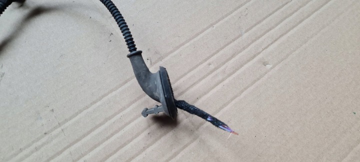 A4 B9 8W sensore POZIOMOWANIA sinistra posteriore fanali 4M0907503 A5 8W
