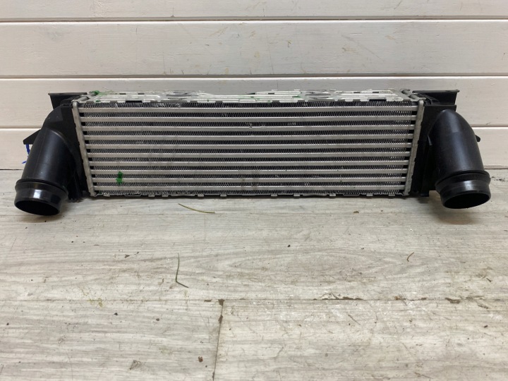 BMW X3 F25 X4 F26 hüttö INTERCOOLER 7823570
