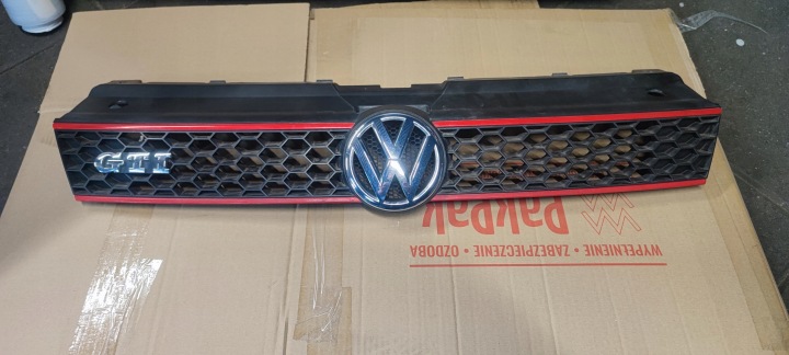 VW POLO V 6R 09-14 maska maska maska chladiče GTI originál