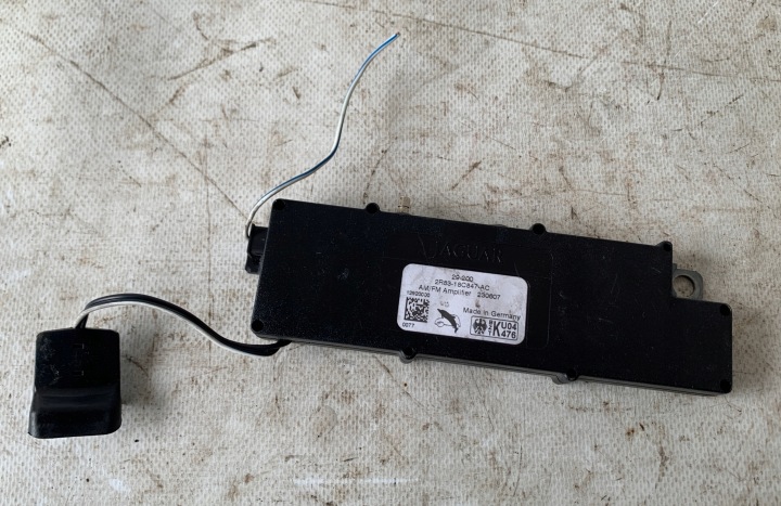 antenna amplifier JAGUAR S-TYPE 2R83-18C847-AC