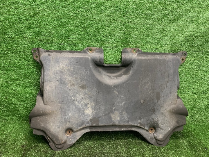 copertura GREMBIALINA coperchio , copertura sotto Motore MERCEDES W204 2.2 CDI A2045203223