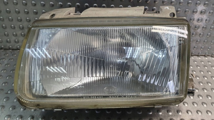 far prednji dio lijeva VW POLO III 94- 6N1941015