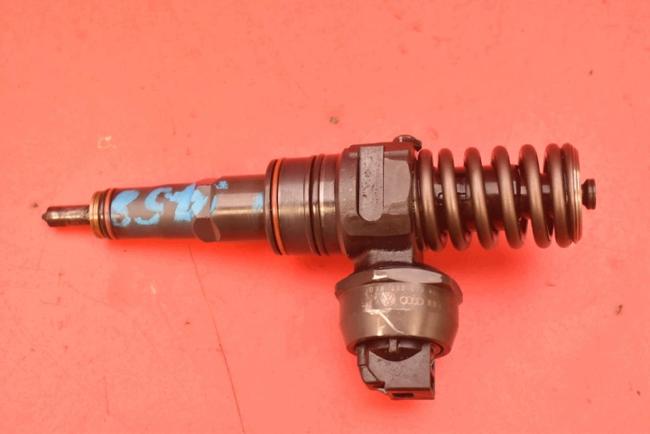 Injecteur Injecteur 038130073AL 0414720039 VW BORA 1.9 TDI 130 KM 98-05