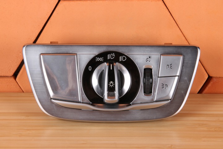 BMW G11 G12 vypínač ovladac PANEL světel USA 9388936
