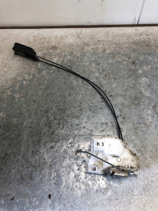 lock door right front SUZUKI SWIFT MK6