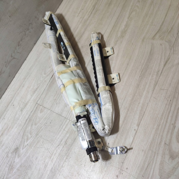 Airbag toit rideau powietrzna Droit Bouche buse Hyundai i20 85020C7000