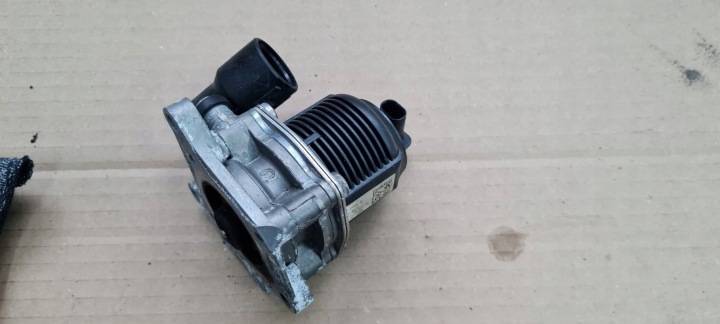 Q3 83A Vanne Gaz EGR 2.0 TFSI DHH 06K131097AA VW AUDI