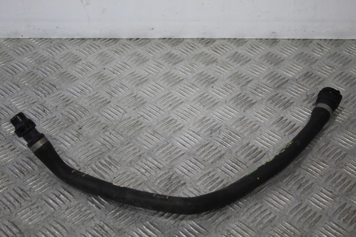 SCHLAUCH ROHR SCHLAUCH DES WASSERS BMW 1 F20 LIFT 8662835