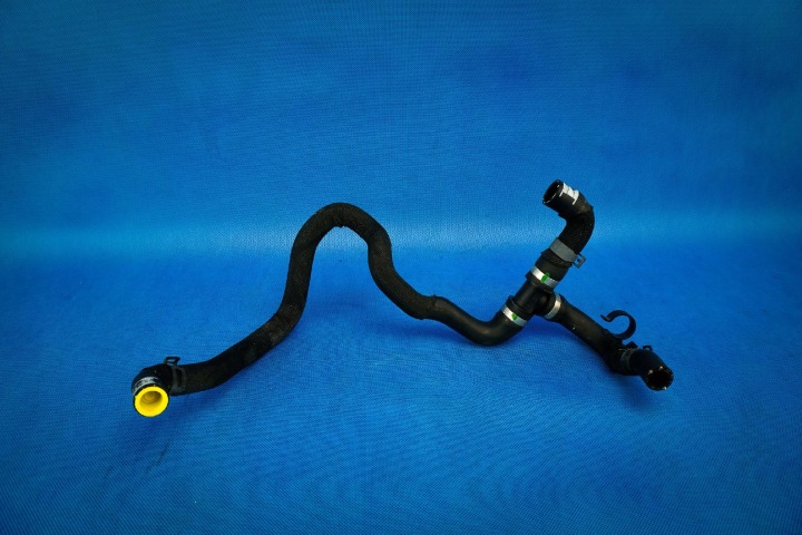 tubo flessibile Tubazione d’acqua Audi A8 4H 4H0121059K 4.0TFSI