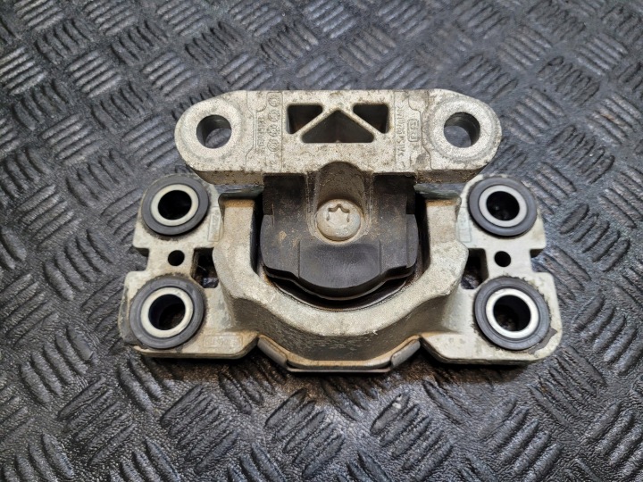 holder engine mount 4X4 RANGE ROVER EVOQUE L538 2.2 D