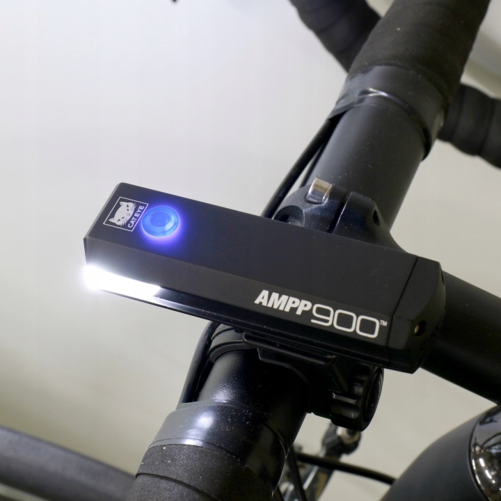 Ліхтар передній CATEYE AMPP 900 HL-EL089RC 900 лм USB C — фото 3