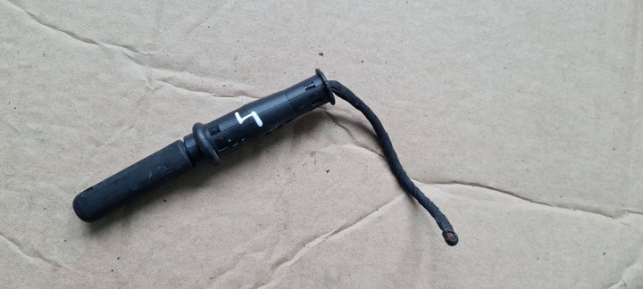A5 8T LIFT Connector Contact KOSTKA SWIECY ZAROWEJ 2.0 TDI 07Z971782DRM A4 B8 Q5 A6