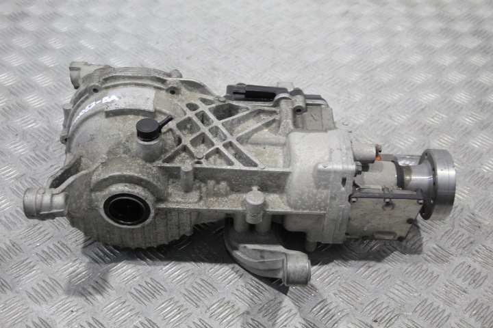Différentiel Différentiel DISCOVERY SPORT L550 HJ32-4N053-BA