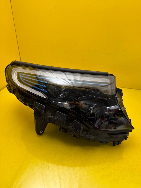 Licht rechts Mercedes EQC W293 293 Full Led A2939060201