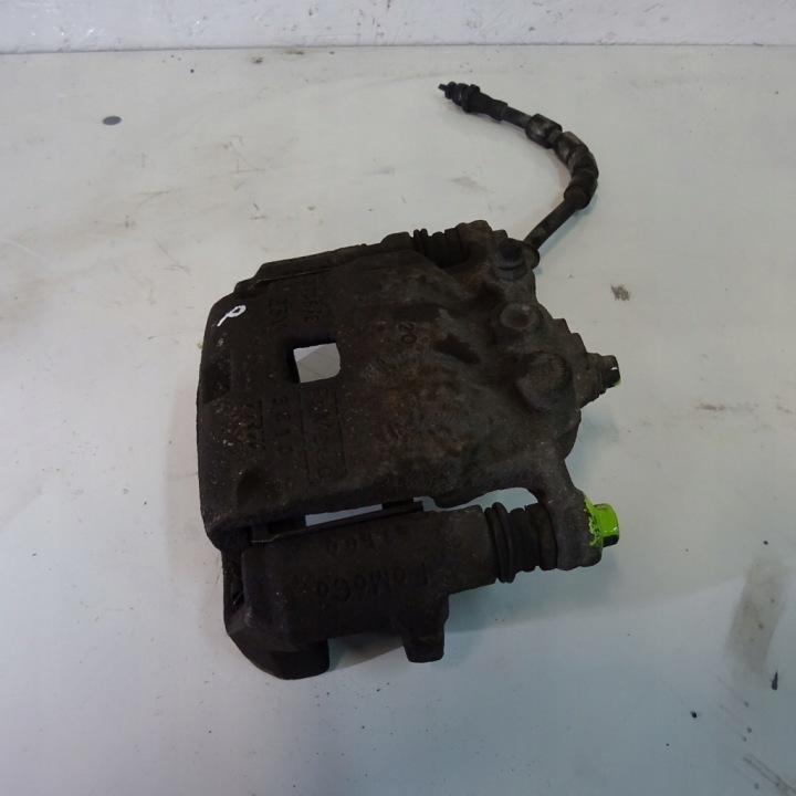 FORD FIESTA MK7 1.4TDCI Étrier frein Frein Avant Droite