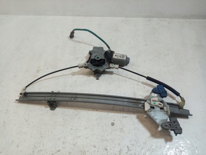 ELE Mécanisme Vitres Gauche Avant NISSAN ALMERA N16 400601T3