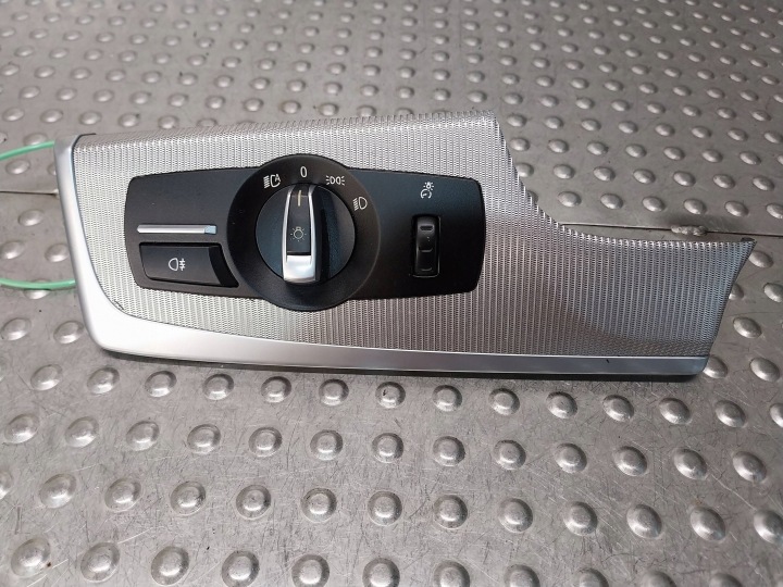 vypínač přepínač světel DEKOR 9204067 BMW F10 F11 F07 F26 F25 F01 F02