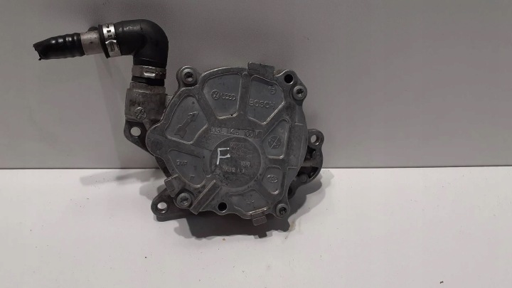 Pompa PODCISNIENIOWA VACUM BOSCH 03L145100F VW AUDI SKODA 2.0 TDI
