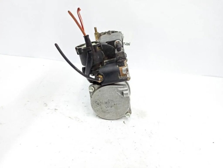 BMW 5 TOURING suspension kompressor (E39) 4430200111 2.5L diesel 2001 10