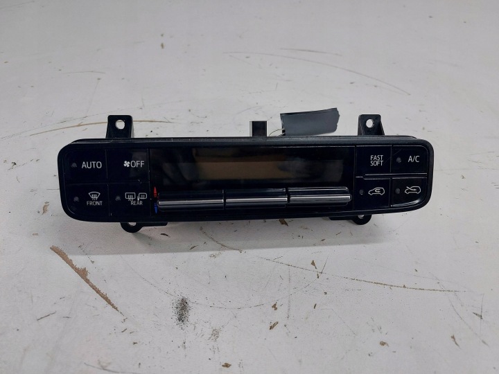 TOYOTA AURIS II 1.8 HYBRID PANEL Bouches buses Climatisateur air conditionné 55900-02C60